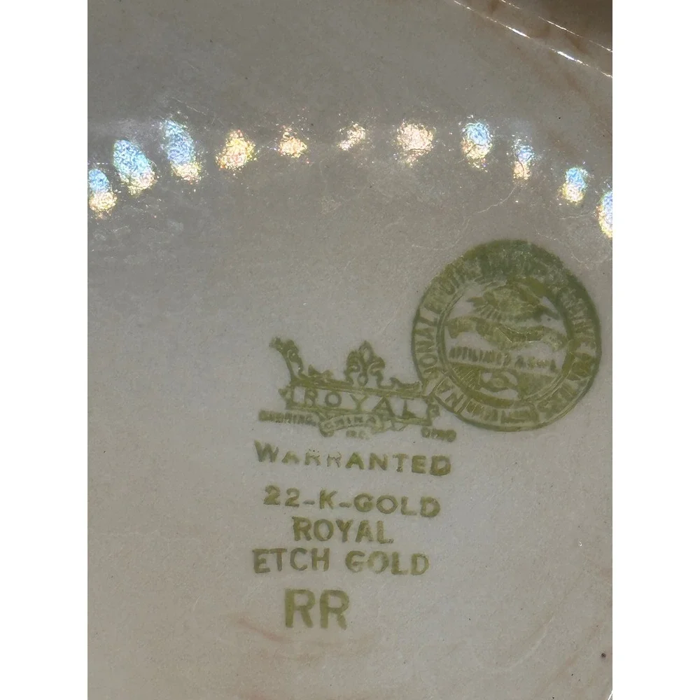 Royal China Sebring Ohio 22K Royal Etch Gold Floral Lidded Sugar Bowl Vintage